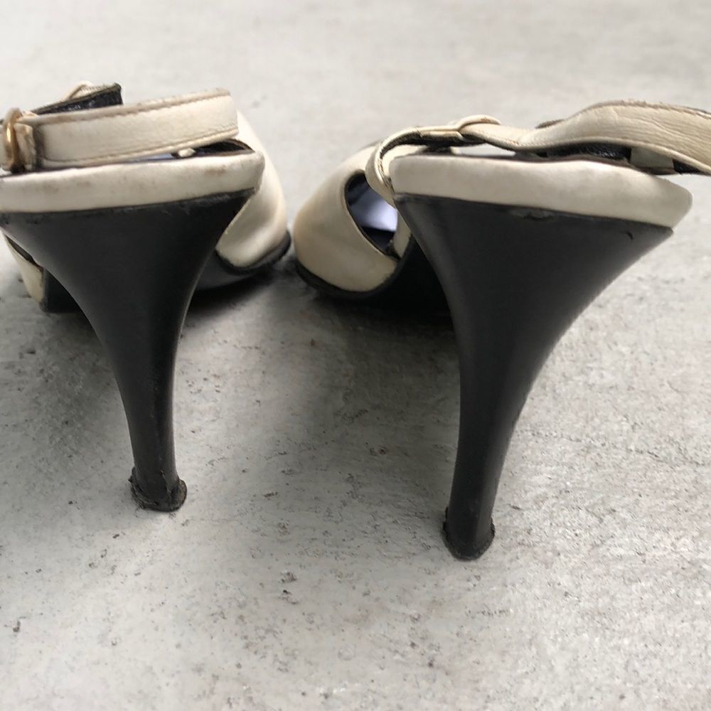 Vintage  YSL  slingbacks - Picture 4 of 9